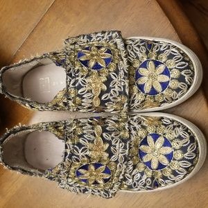 EB by Mista slip on shoes